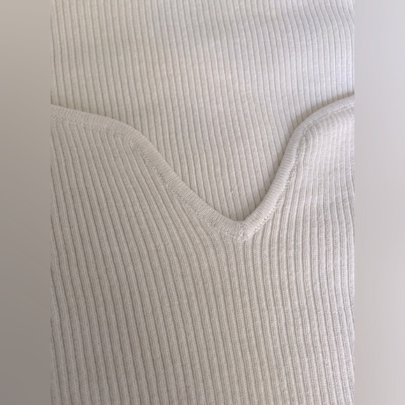 H&M RIBBED LONG SLEEVE - Picture 3 of 5